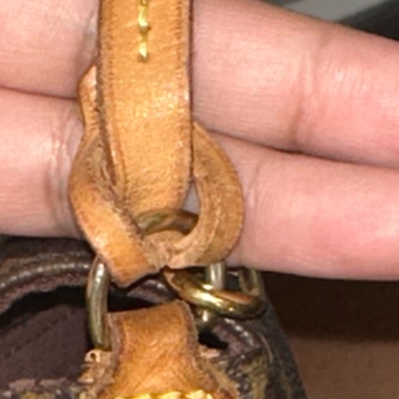 Louis Vuitton mm photos - Picture 7 of 8